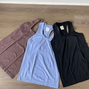 Athleta tank top bundle